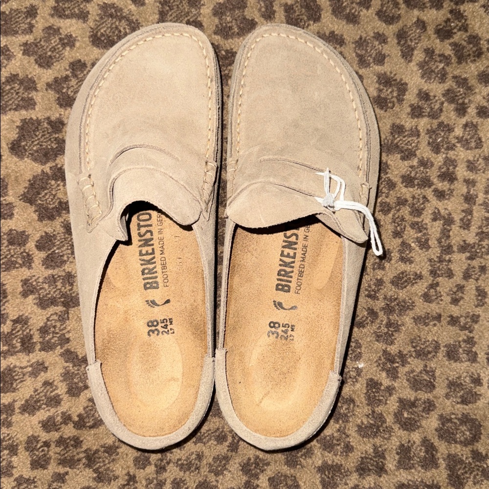 Birkenstock woman’s Beige Suede Slip-Ons 38 - Picture 3 of 3